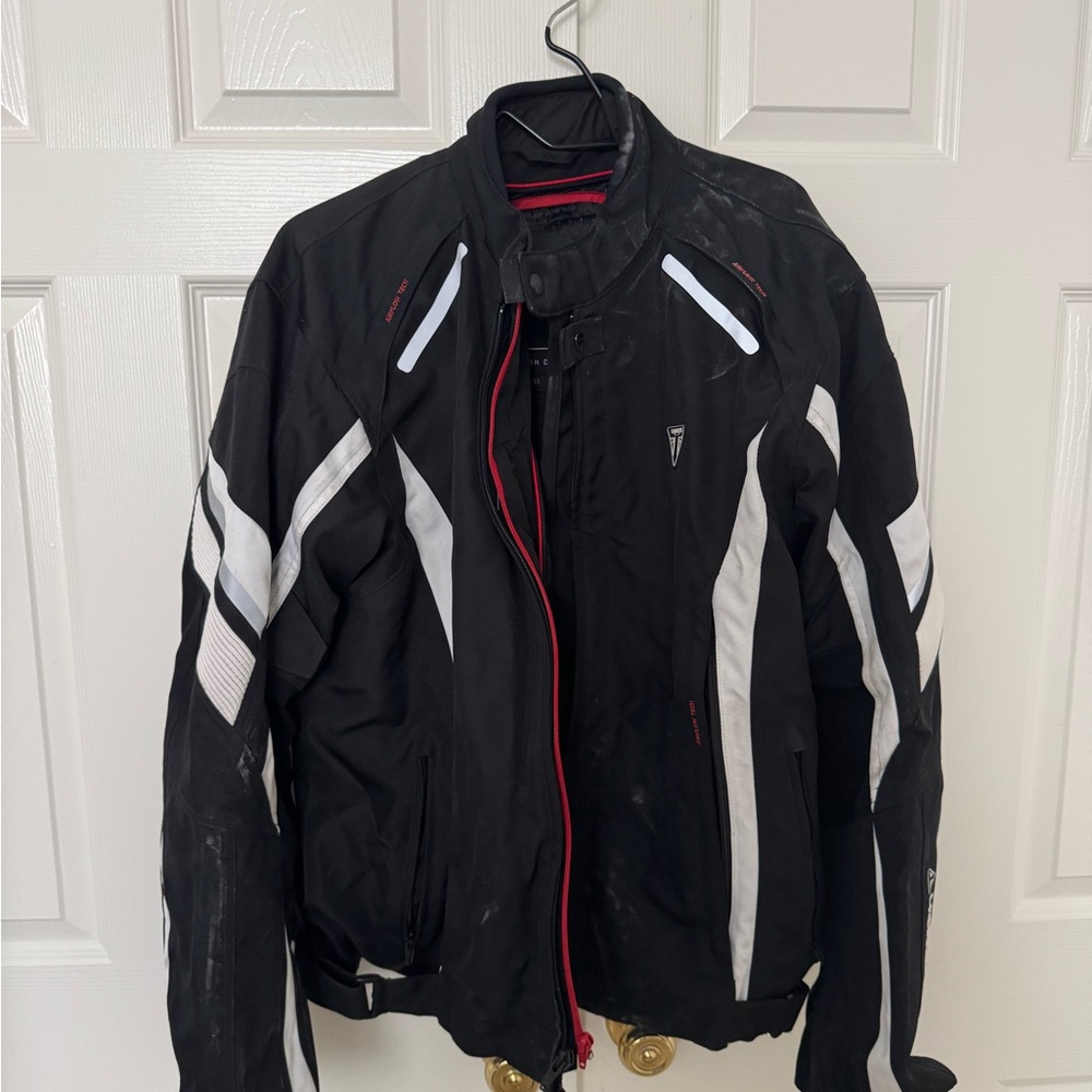 Triumph Black and White motorcycle armor Jacket